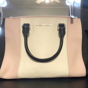 Michael Kors Bloomingdales 100% Exclusive Handbag